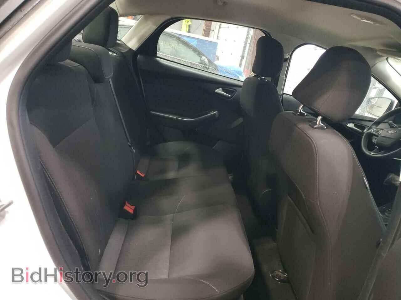 2016 FORD FOCUS - VIN: 1FADP3F21GL247632 - Photo 10