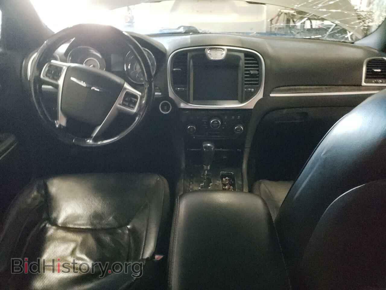 2011 CHRYSLER 300 - VIN: 2C3CA6CT3BH598431 - Фото 8