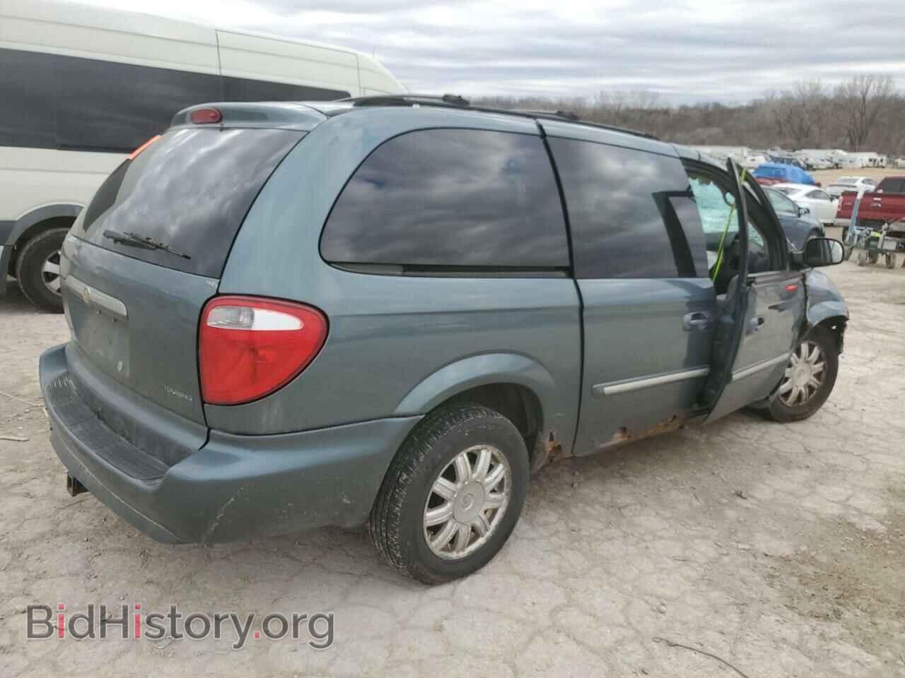 2007 CHRYSLER MINIVAN - VIN: 2A4GP54LX7R231400 - Фото 3