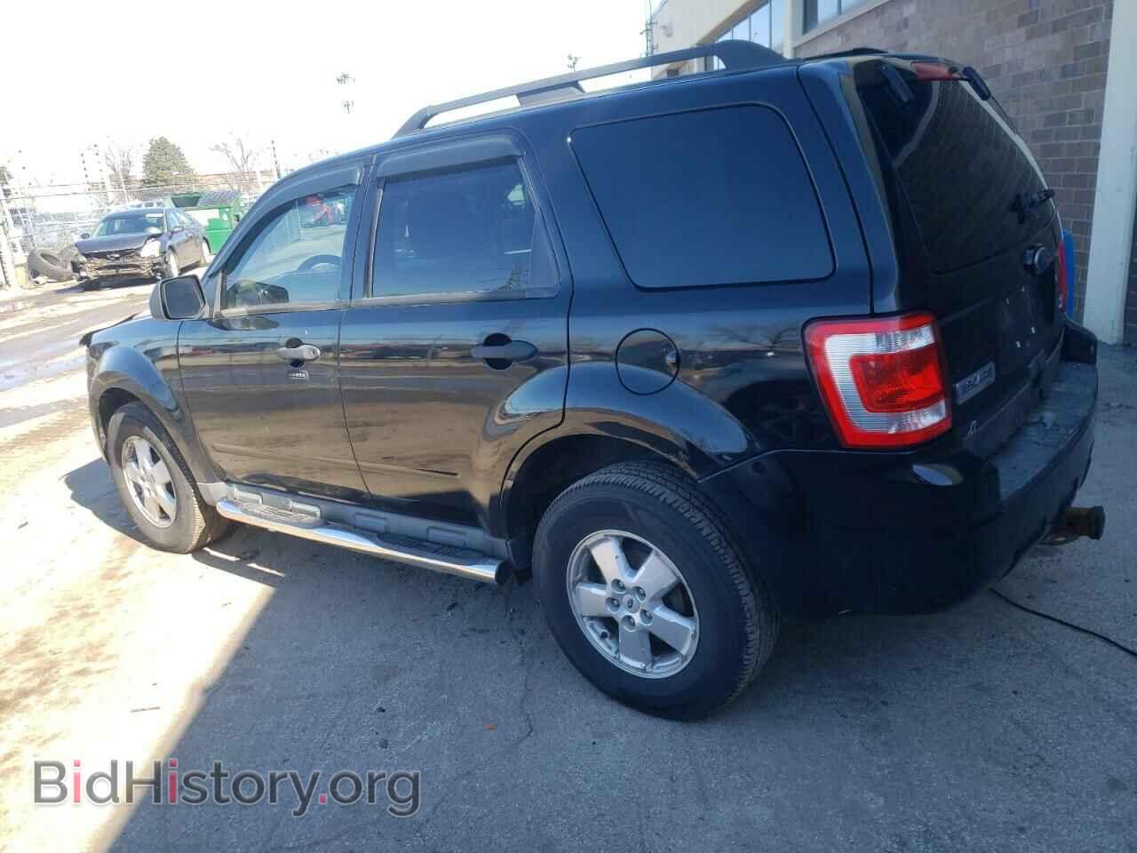 2010 FORD ESCAPE - VIN: 1FMCU0DG9AKA02808 - Фото 2