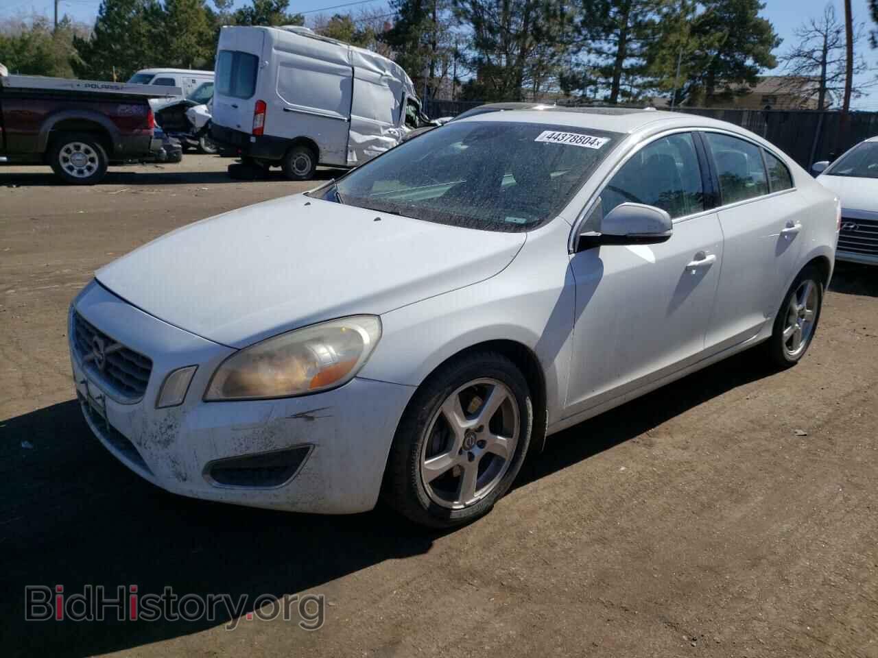 Photo YV1622FS9C2093144 - VOLVO S60 2012