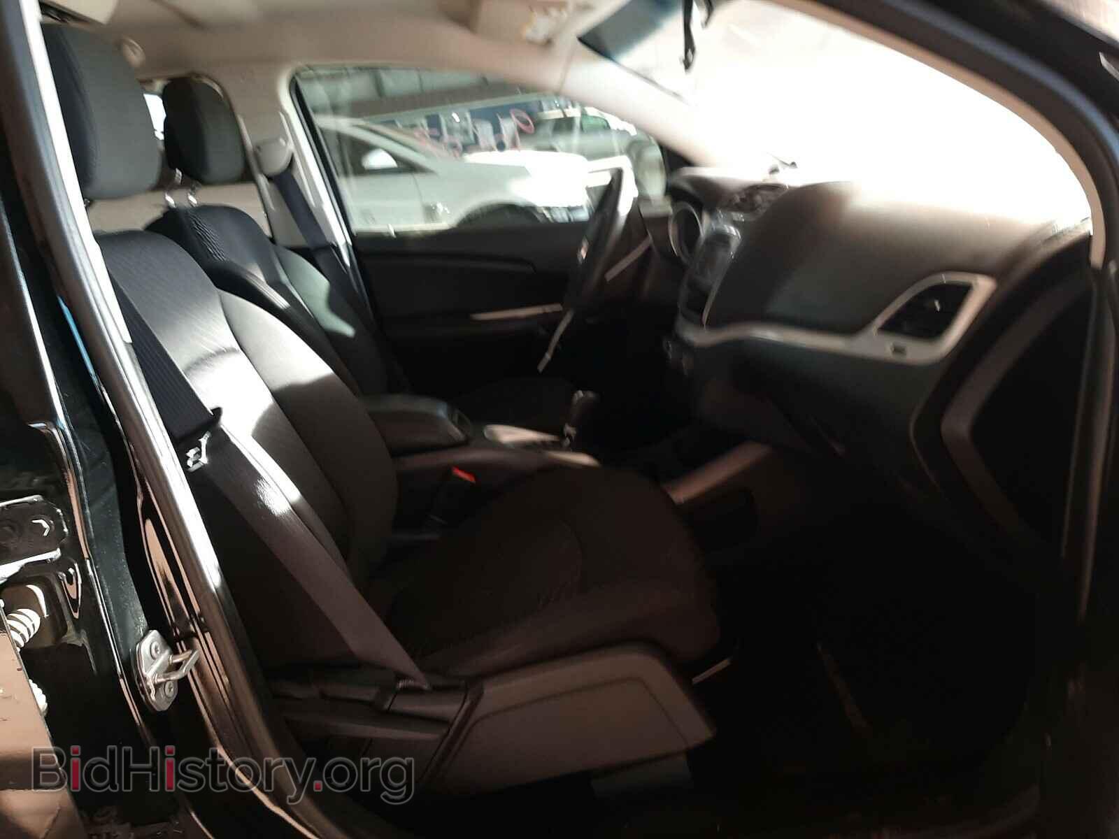 2017 DODGE JOURNEY - VIN: 3C4PDCAB5HT529379 - Фото 5