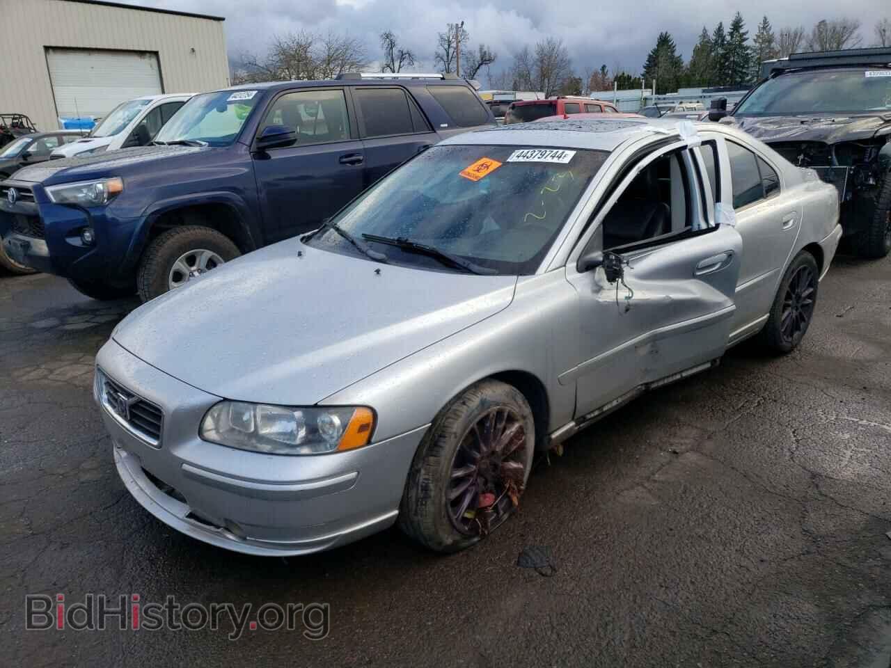 Фотография YV1RS592072627275 - VOLVO S60 2007