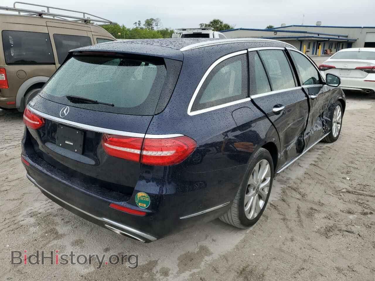 2018 MERCEDES-BENZ E-CLASS - VIN: WDDZH6GB0JA453059 - Фото 3