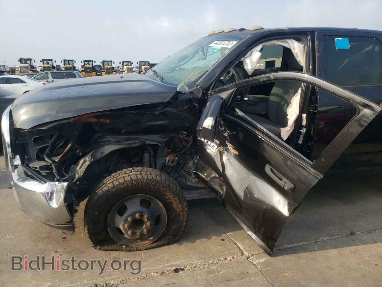 2017 RAM 3500 - VIN: 3C63RRGL6HG599895 - Фото 9
