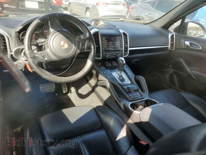 2013 Porsche CAYENNE (VIN WP1AB2A27DLA83391) — фото 8 из 13