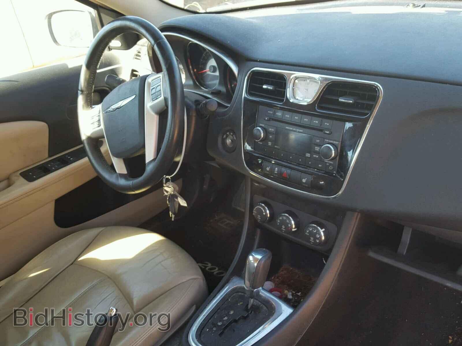 2013 CHRYSLER 200 - VIN: 1C3CCBCG0DN559196 - Фото 9