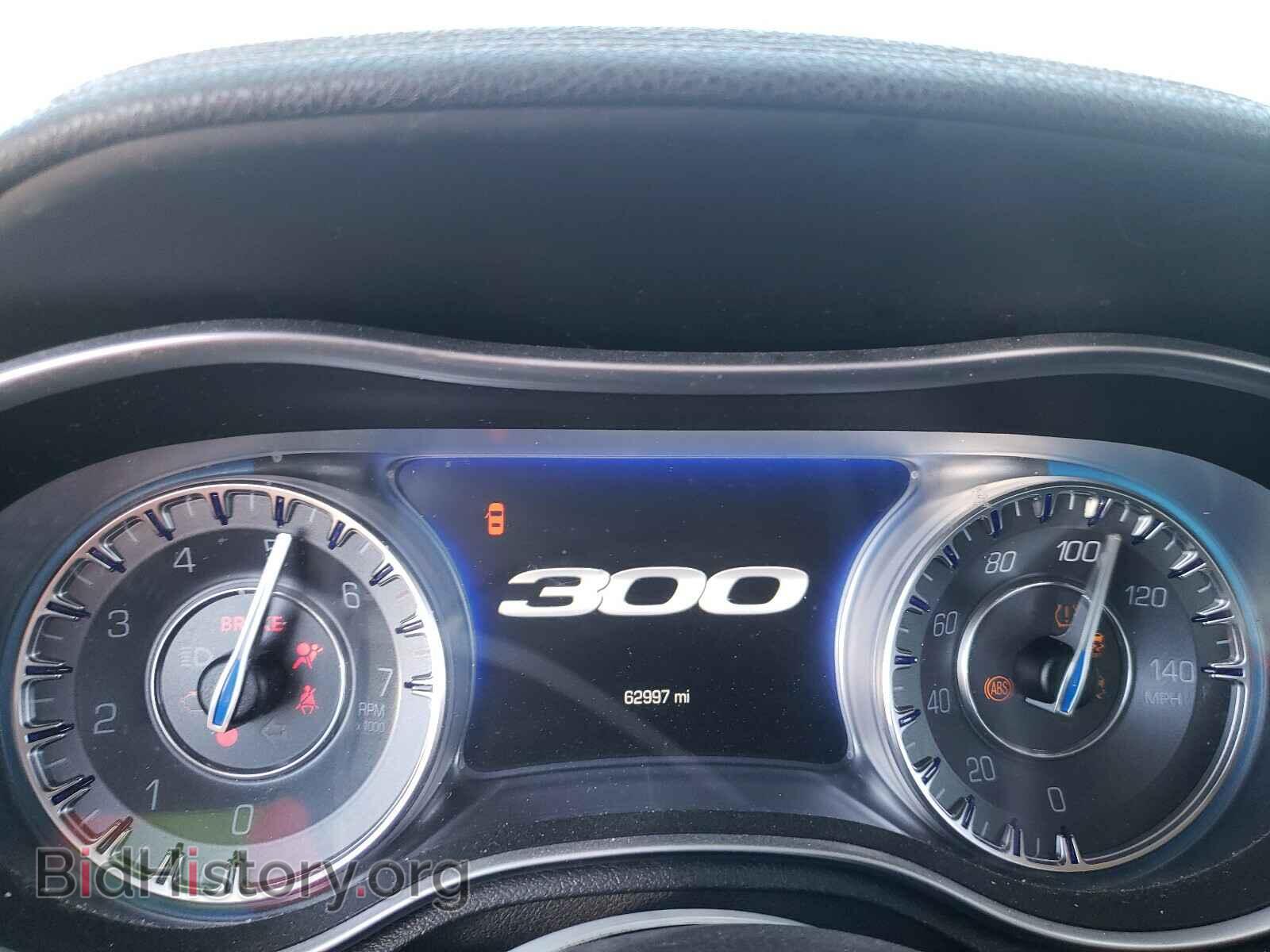 2016 CHRYSLER 300 - VIN: 2C3CCAEG6GH320353 - Фото 8