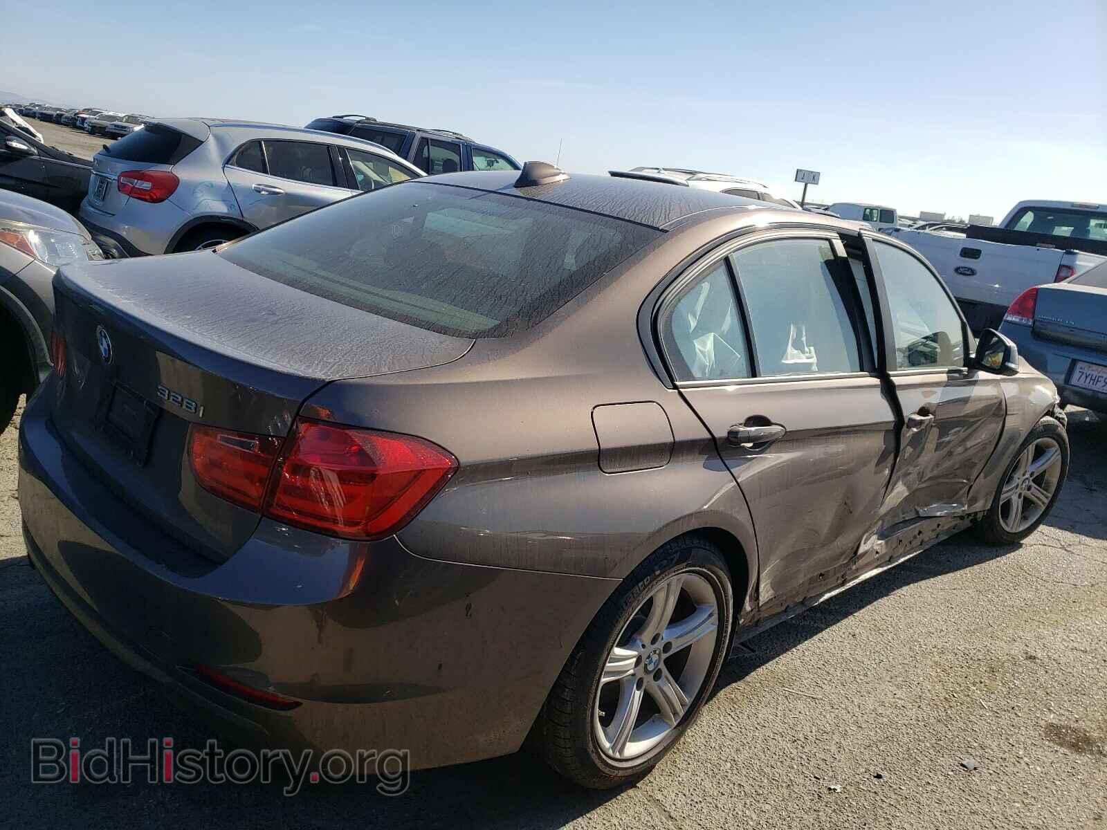 2013 BMW 3 SERIES - VIN: WBA3C1C58DF438170 - Фото 4