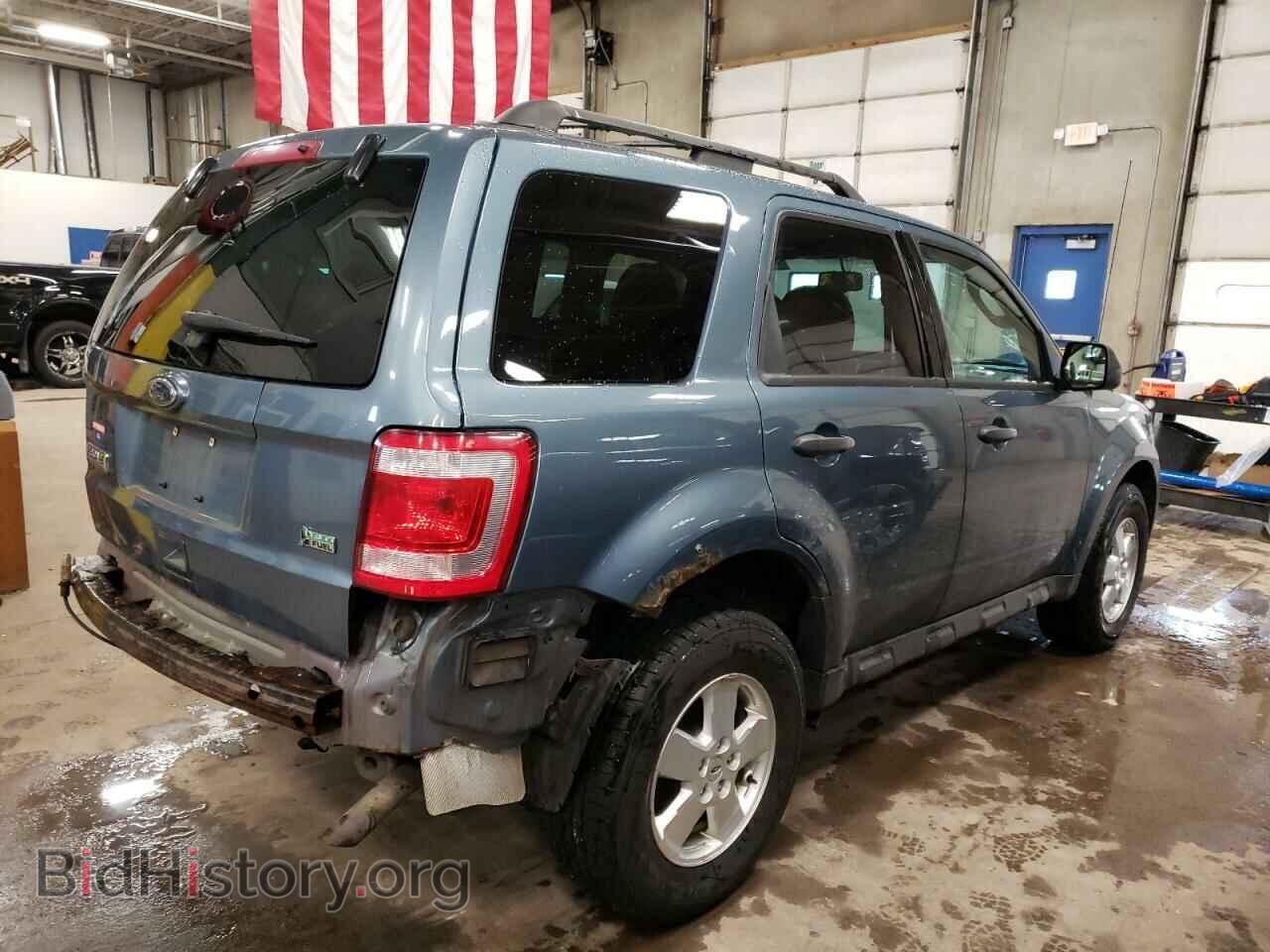 2011 FORD ESCAPE - VIN: 1FMCU9DG2BKA08164 - Фото 3