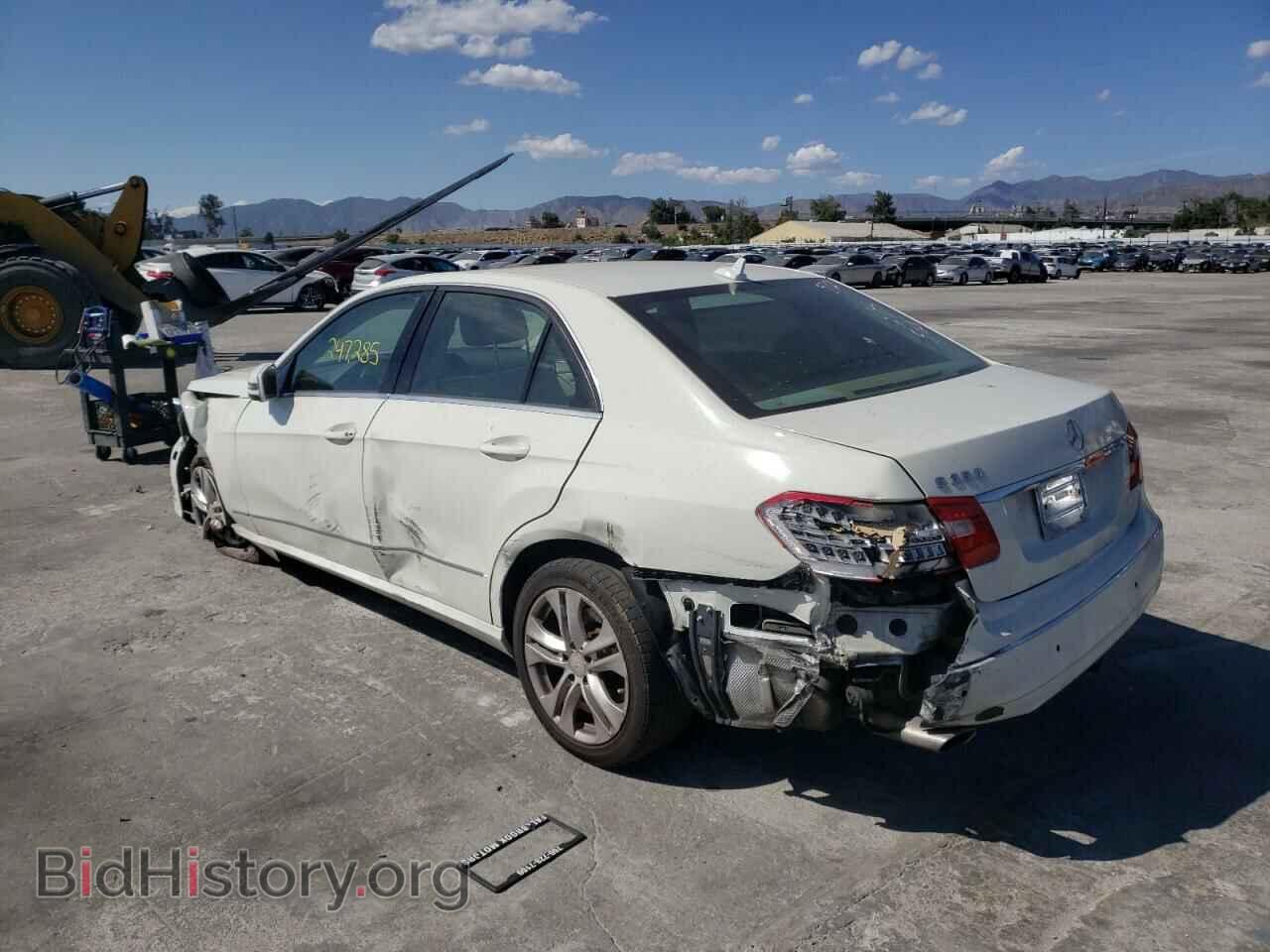 2011 MERCEDES-BENZ E-CLASS - VIN: WDDHF5GB7BA400162 - Фото 3