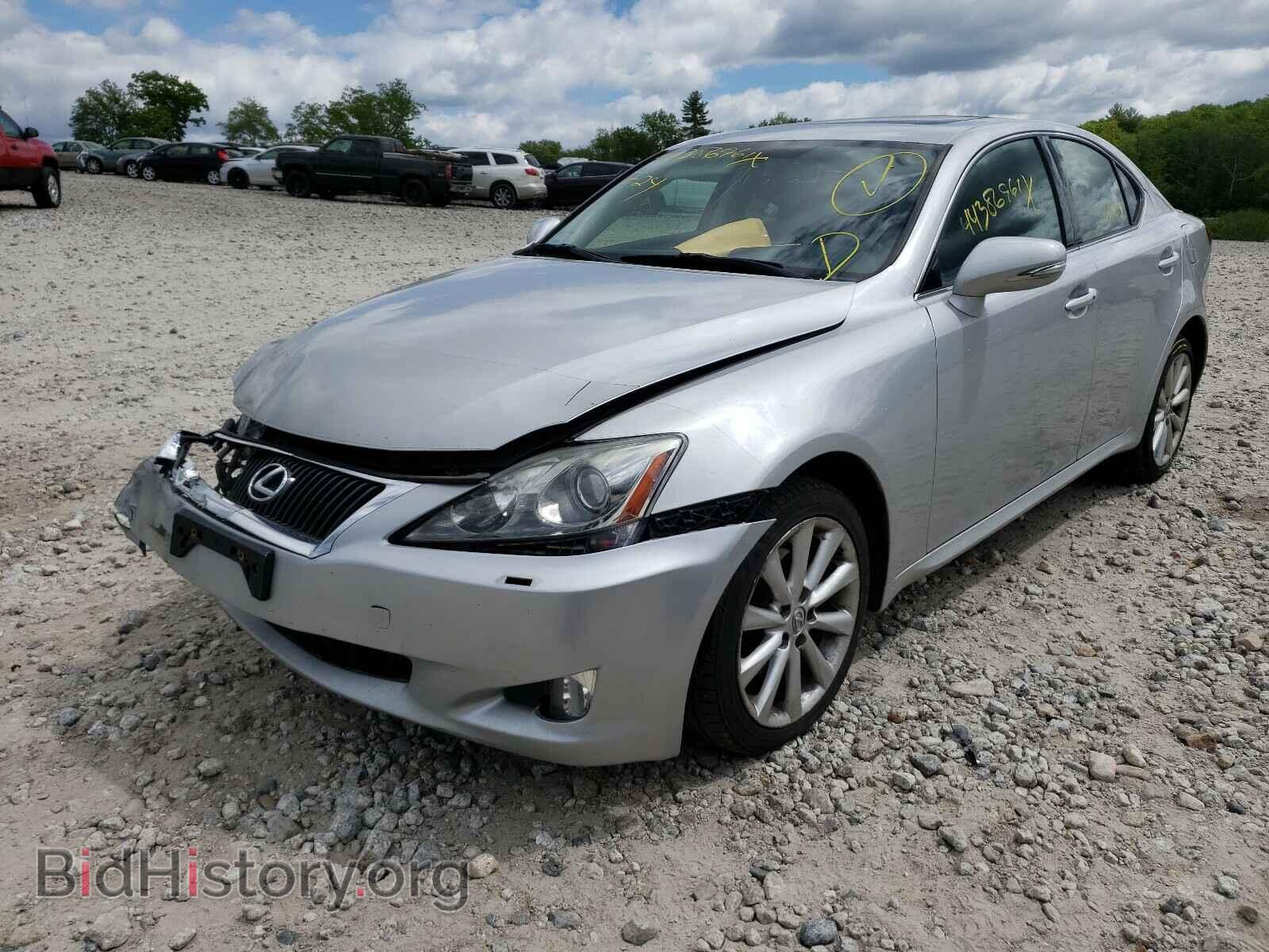 2010 LEXUS IS - VIN: JTHCF5C21A5043156 - Фото 2