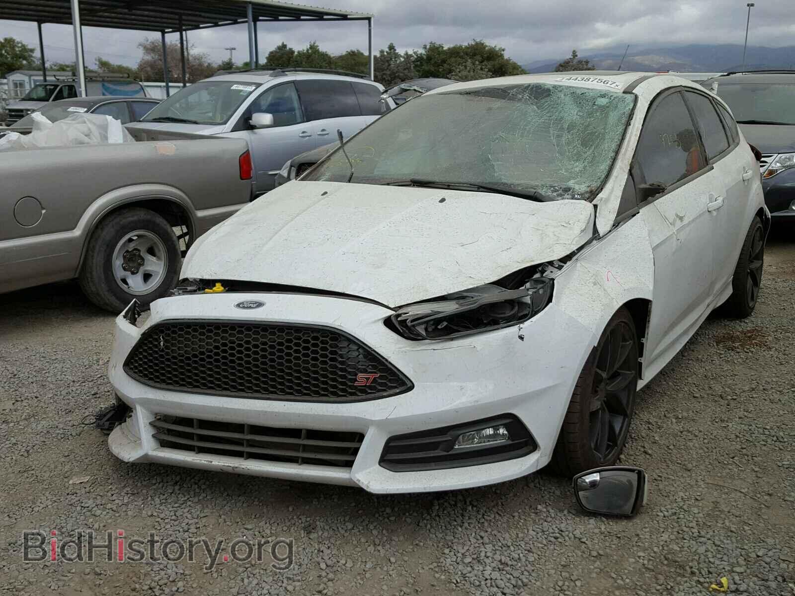2017 FORD FOCUS - VIN: 1FADP3L94HL233937 - Photo 2
