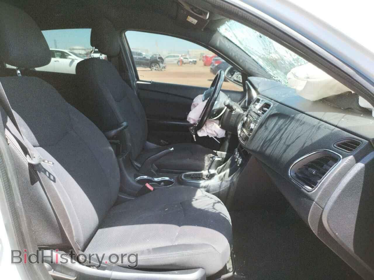 2013 CHRYSLER 200 - VIN: 1C3CCBBB4DN743546 - Фото 5