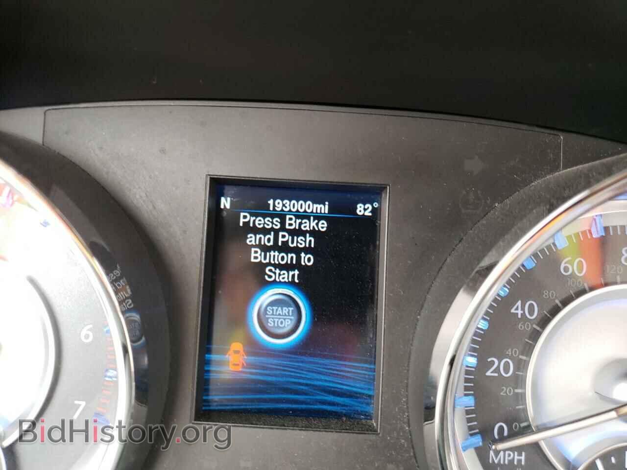 2014 CHRYSLER 300 - VIN: 2C3CCADT1EH103319 - Фото 8
