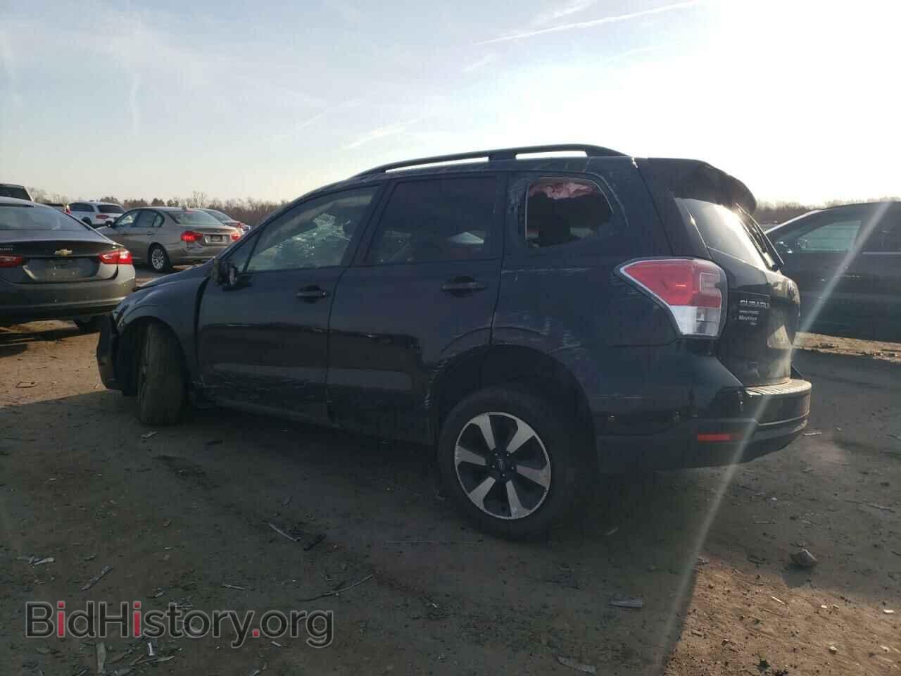 2018 SUBARU FORESTER - VIN: JF2SJAECXJH562037 - Фото 2