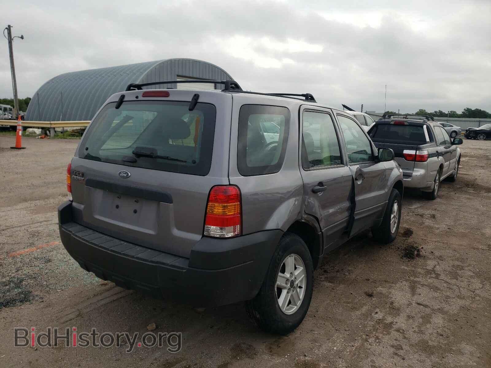 2007 FORD ESCAPE - VIN: 1FMCU02Z67KA14671 - Фото 4