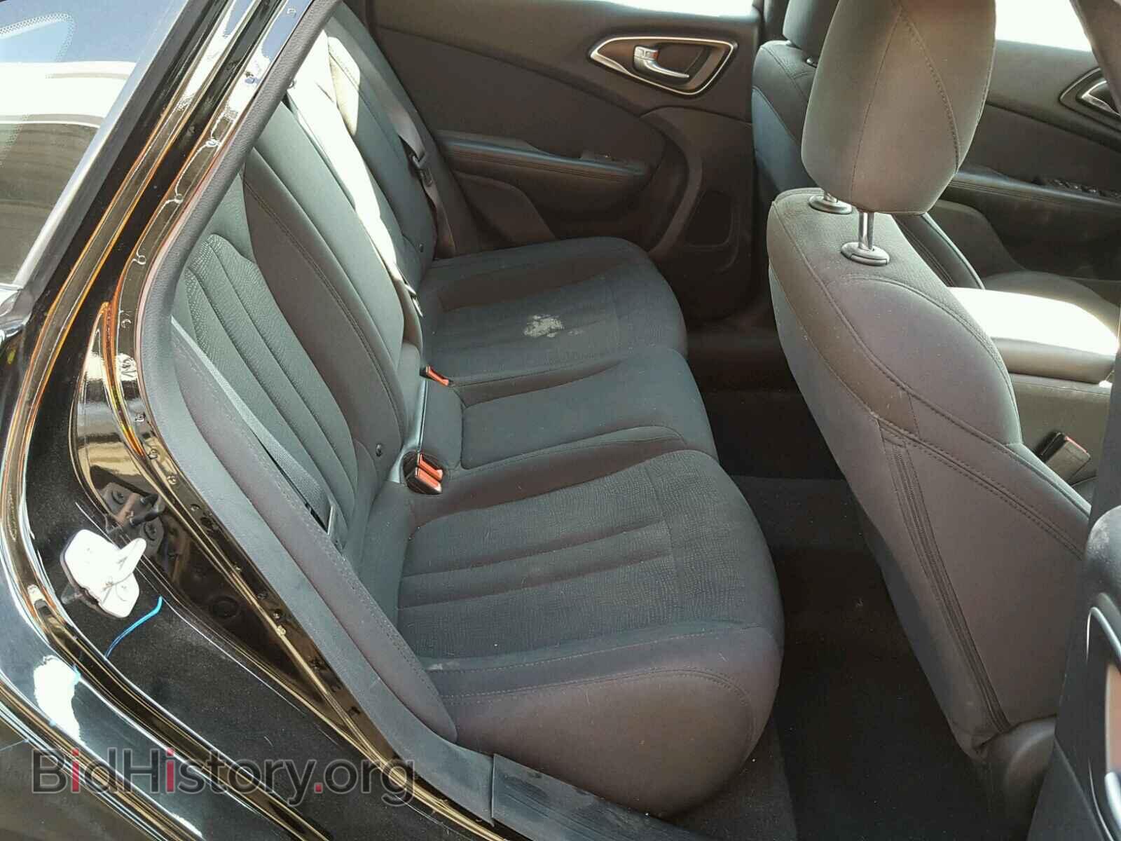 2015 CHRYSLER 200 - VIN: 1C3CCCABXFN705653 - Photo 6