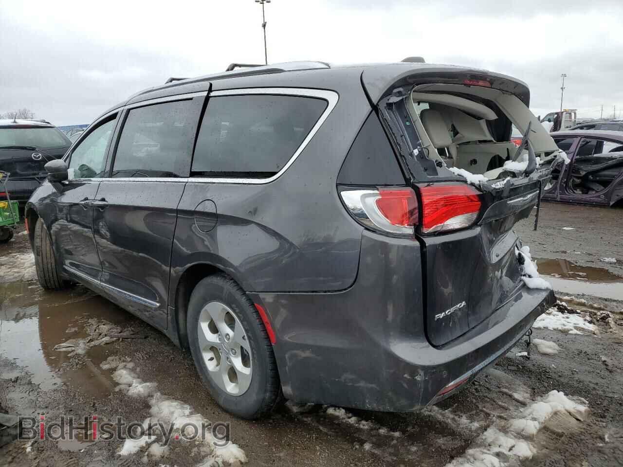 2017 CHRYSLER PACIFICA - VIN: 2C4RC1EG7HR837646 - Photo 2