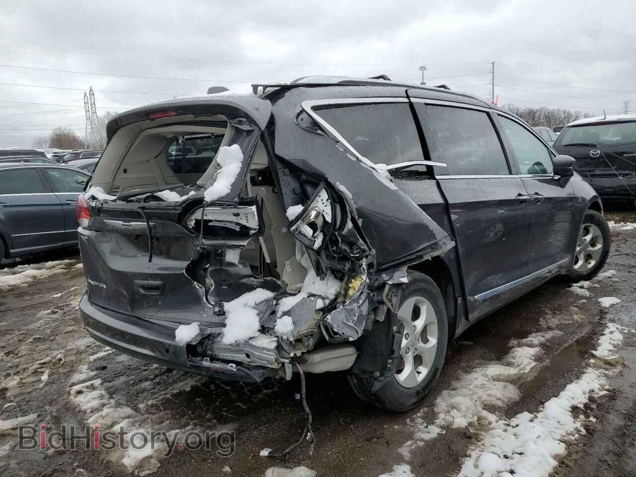 2017 CHRYSLER PACIFICA - VIN: 2C4RC1EG7HR837646 - Photo 3