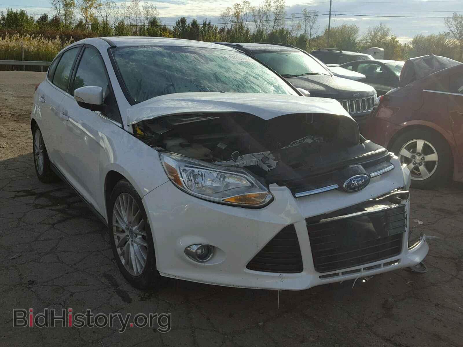 Photo 1FAHP3M28CL256634 - FORD FOCUS 2012