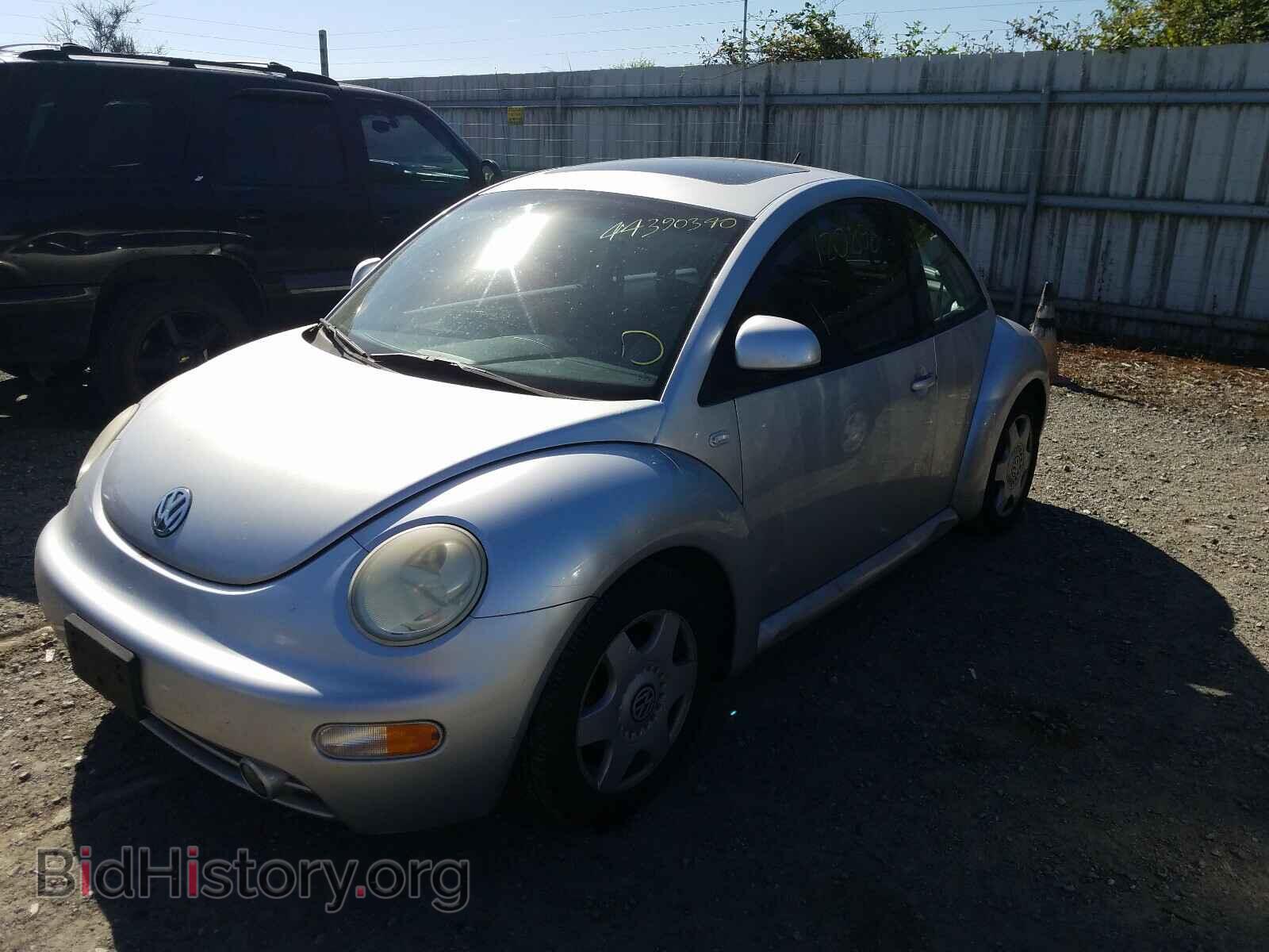2000 VOLKSWAGEN BEETLE - VIN: 3VWCC21C9YM420242 - Фото 2