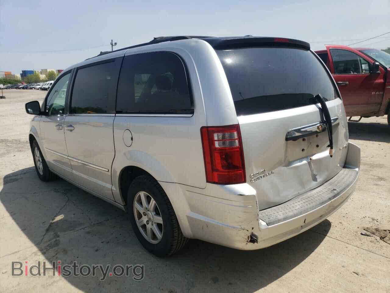 2010 CHRYSLER MINIVAN - VIN: 2A4RR5D1XAR188184 - Фото 3