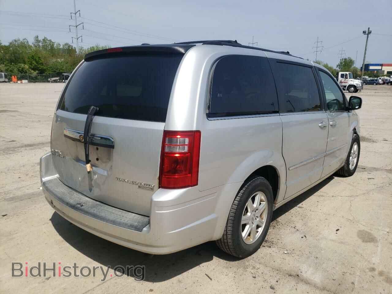 2010 CHRYSLER MINIVAN - VIN: 2A4RR5D1XAR188184 - Фото 4