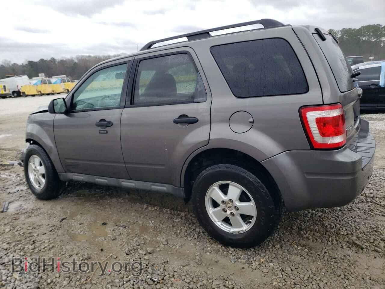 2011 FORD ESCAPE - VIN: 1FMCU0D73BKB58683 - Photo 2