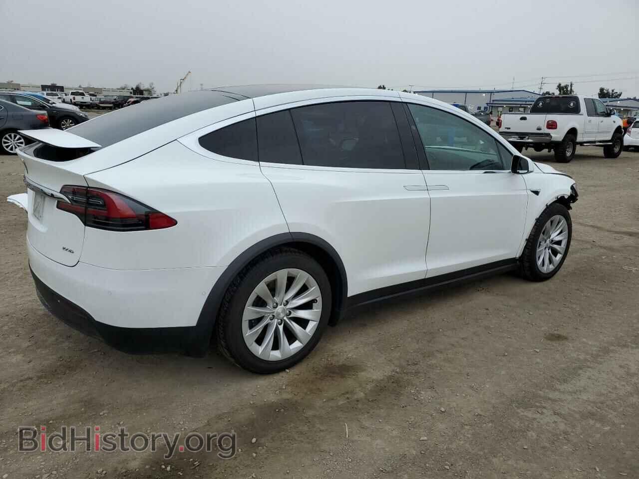 2017 TESLA MODEL X - VIN: 5YJXCAE29HF052987 - Фото 3