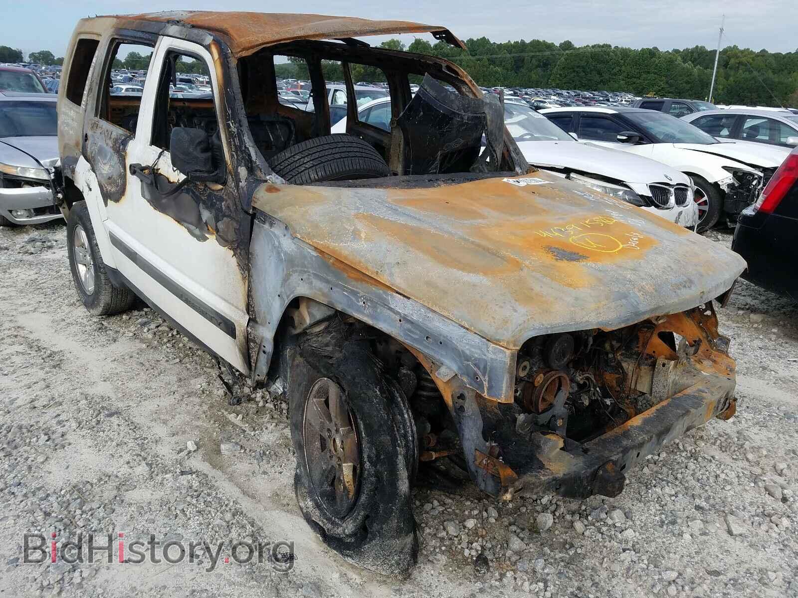 Фотография 1J4PP2GK6BW580247 - JEEP LIBERTY 2011