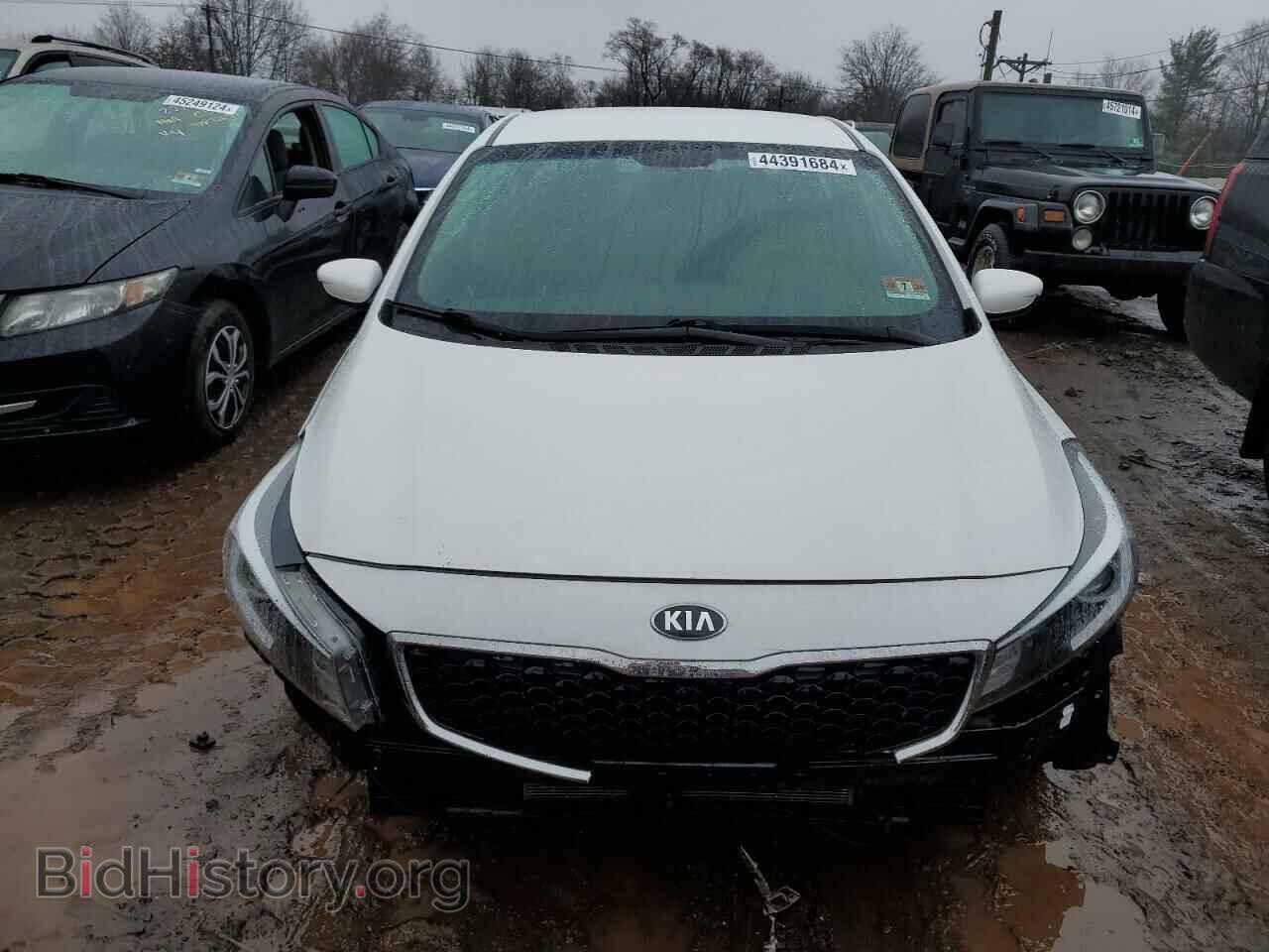2017 KIA FORTE - VIN: 3KPFK4A7XHE097783 - Фото 5
