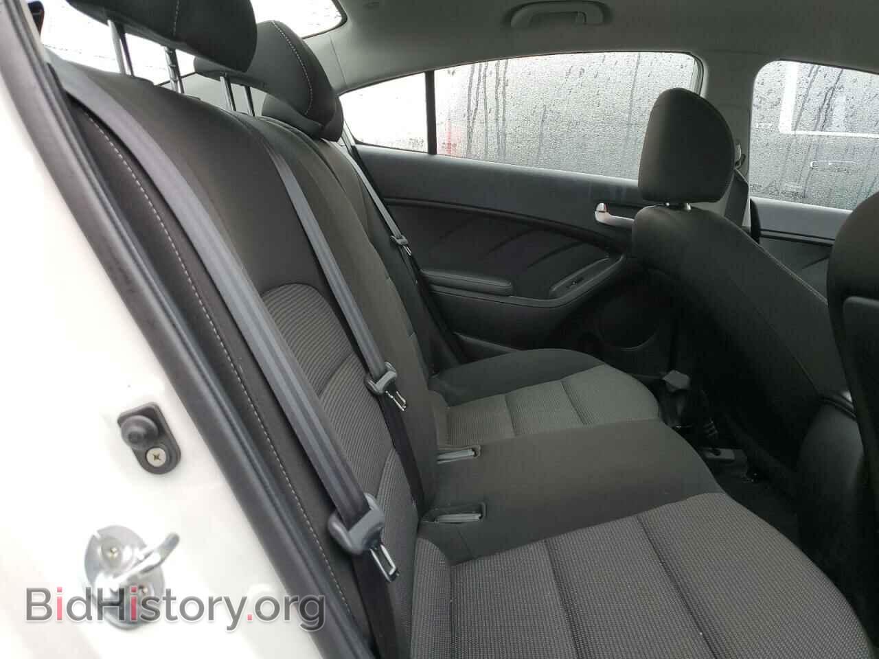 2017 KIA FORTE - VIN: 3KPFK4A7XHE097783 - Фото 10