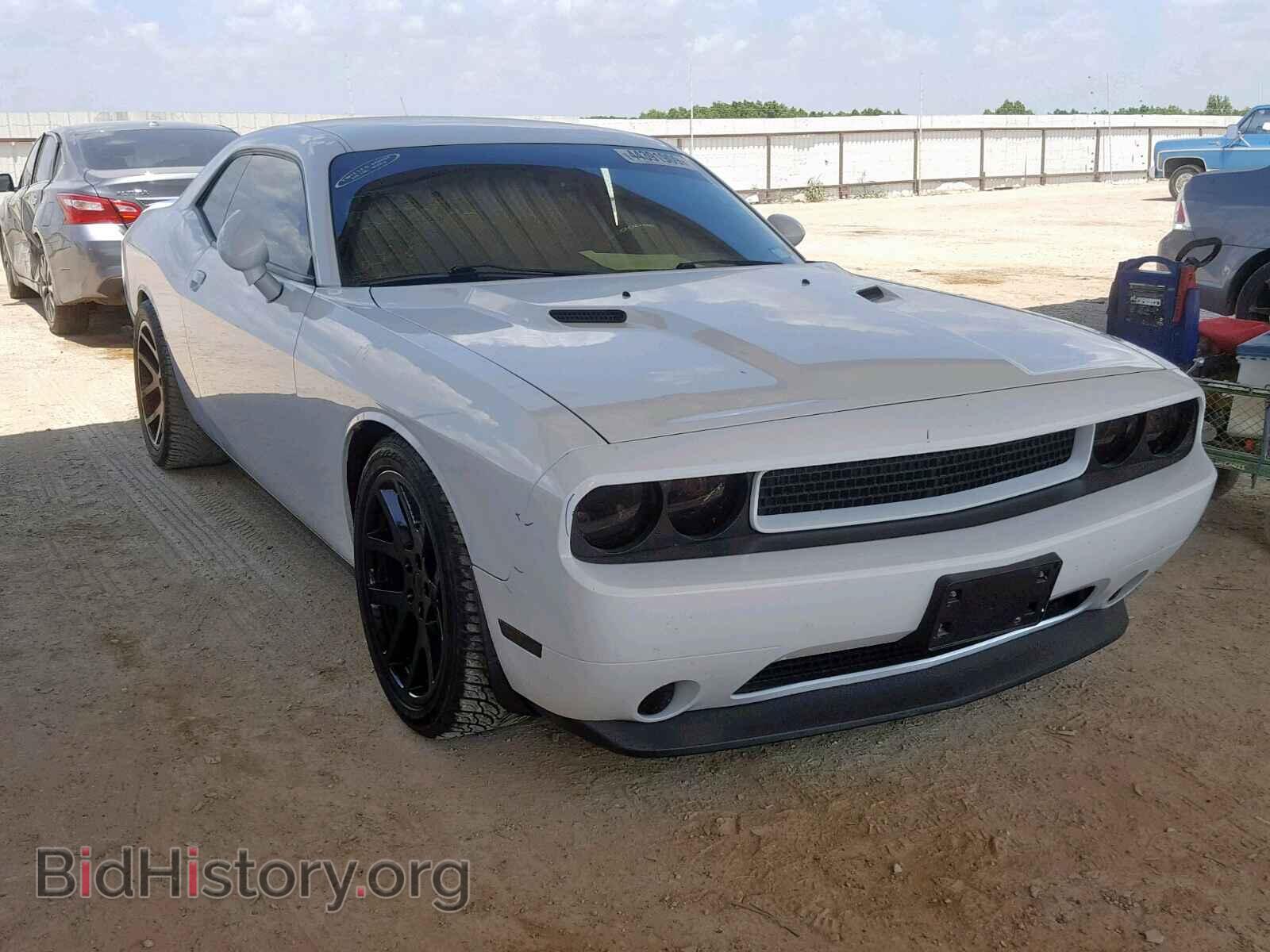 Photo 2C3CDYBT7EH205359 - DODGE CHALLENGER 2014
