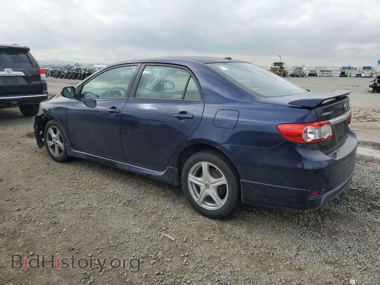 2011 TOYOTA COROLLA - VIN: 2T1BU4EE6BC723143 - Фото 2