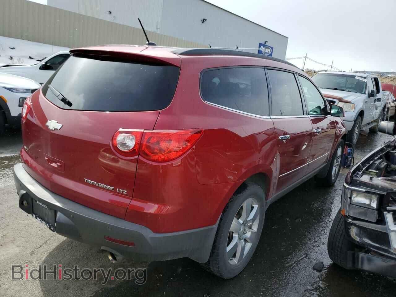 2012 CHEVROLET TRAVERSE - VIN: 1GNKVLED7CJ301247 - Фото 3