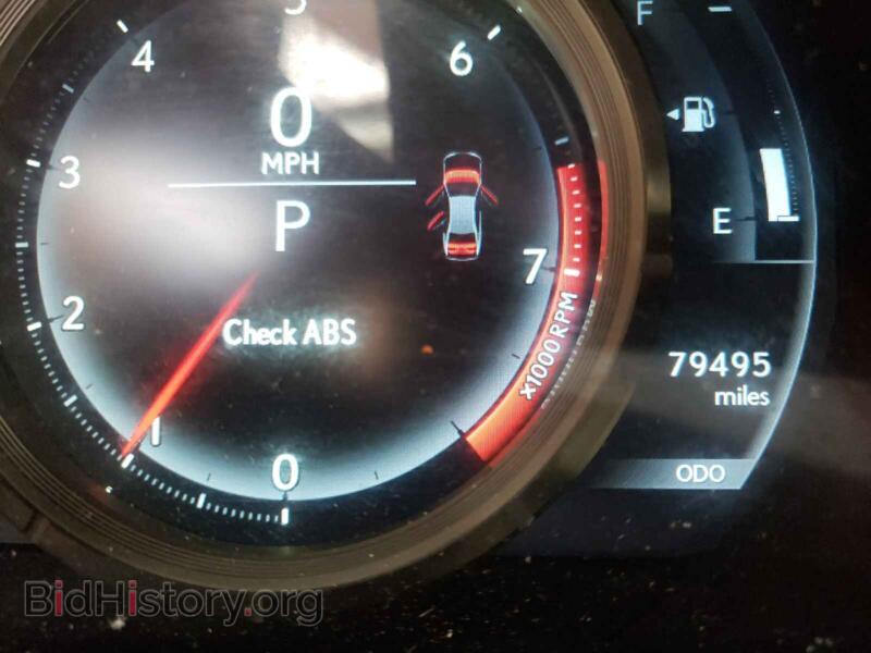 2014 Lexus IS (VIN JTHCF1D24E5006910) — photo 8 of 10