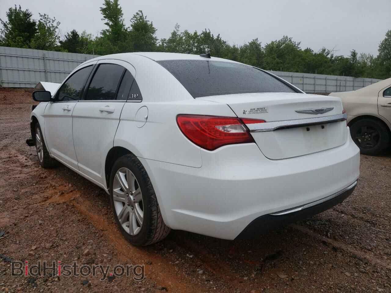 2013 CHRYSLER 200 - VIN: 1C3CCBAB4DN670910 - Photo 3