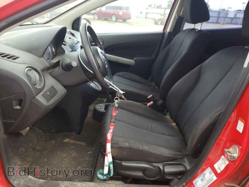 2011 Mazda 2 (VIN JM1DE1HYXB0124282) — фото 7 из 12