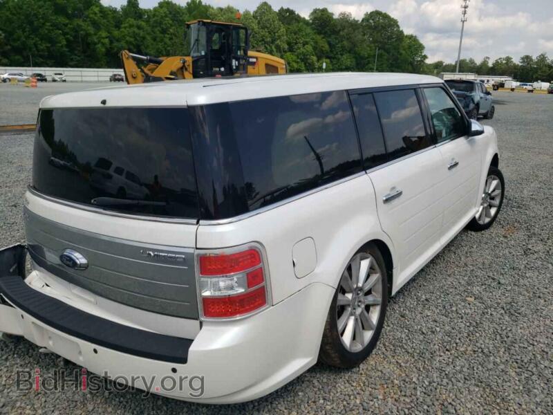 2010 Ford FLEX (VIN 2FMGK5DCXABA32007) — photo 4 of 10