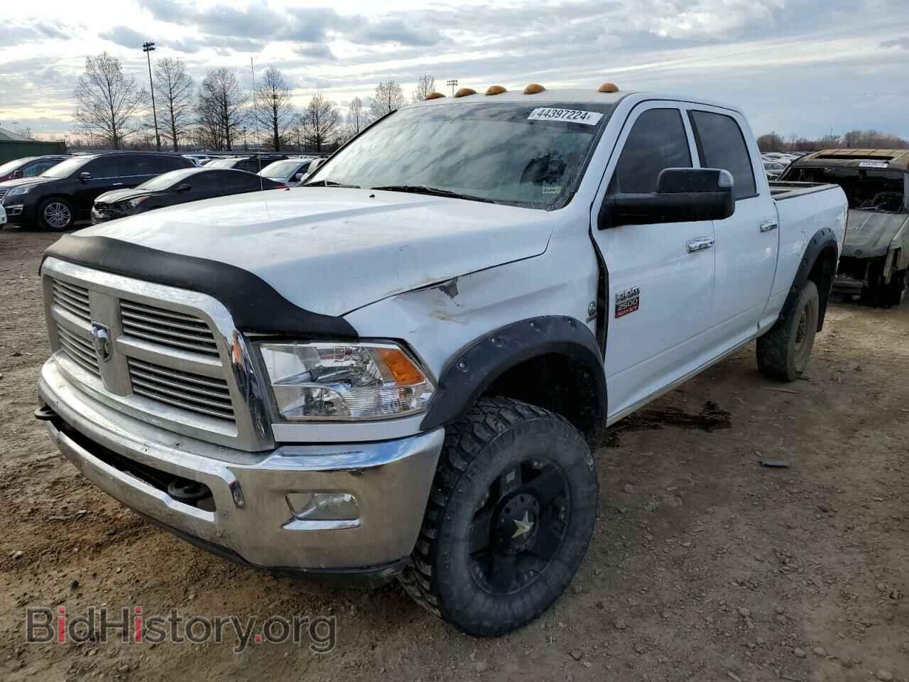 Фотография 4D7UT2CL9AG123762 - DODGE All Models 2010