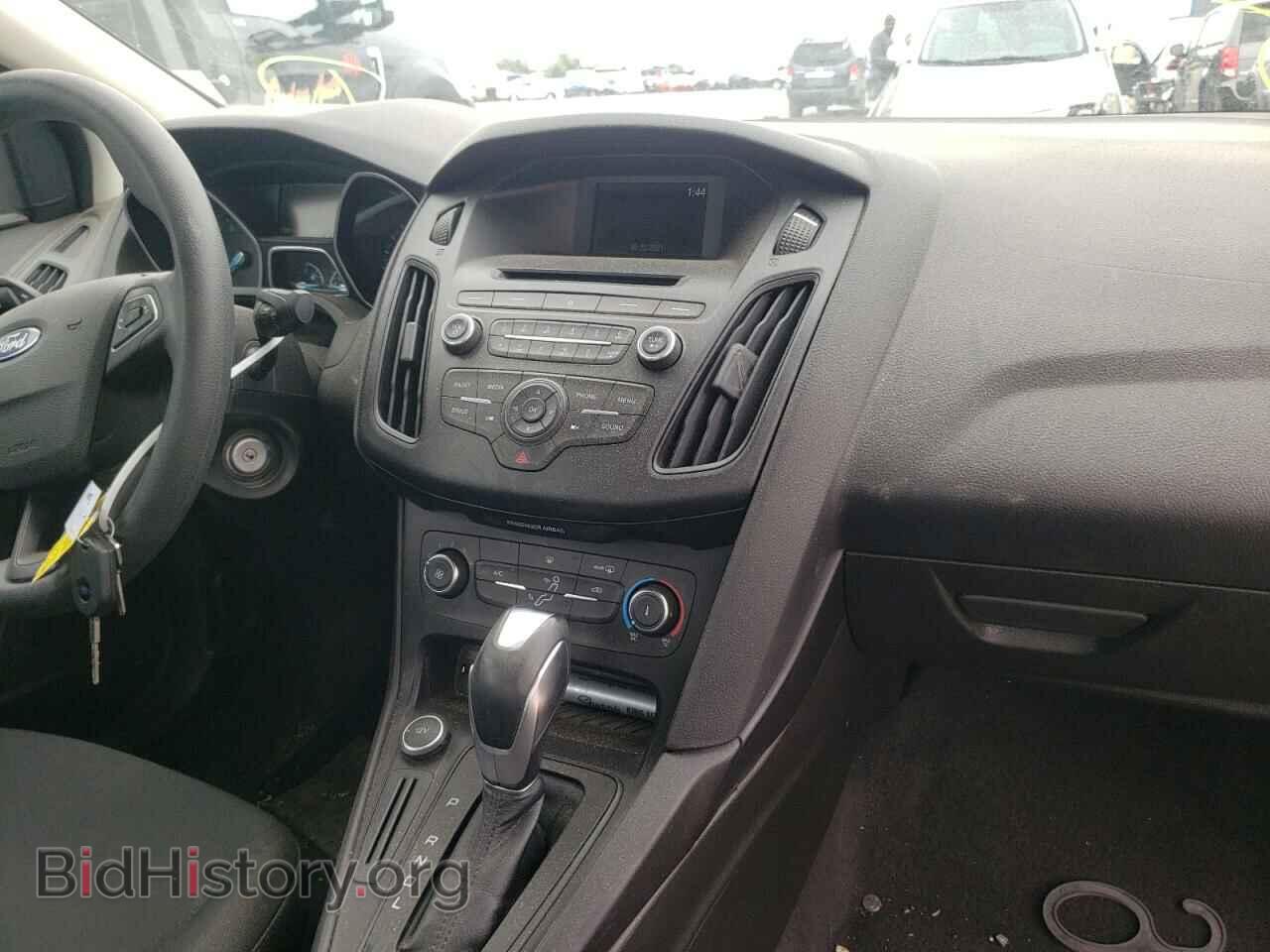 2016 FORD FOCUS - VIN: 1FADP3F20GL246794 - Фото 9