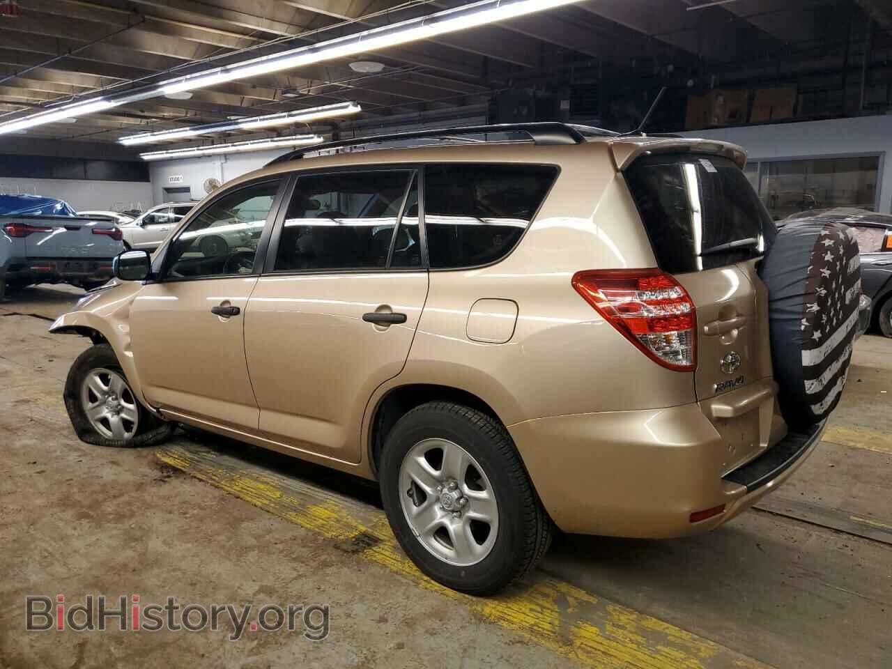 2011 TOYOTA RAV4 - VIN: JTMBF4DV1B5049475 - Фото 2