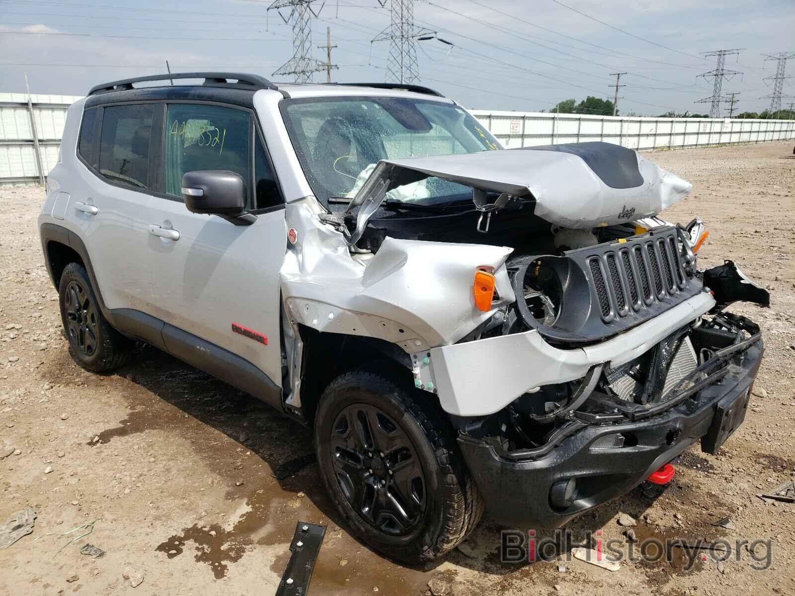 Фотография ZACCJBCB0JPG83039 - JEEP RENEGADE 2018