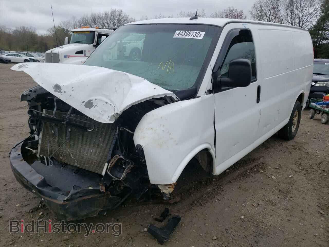 2014 CHEVROLET EXPRESS - VIN: 1GCWGFFA8E1177535 - Фото 2