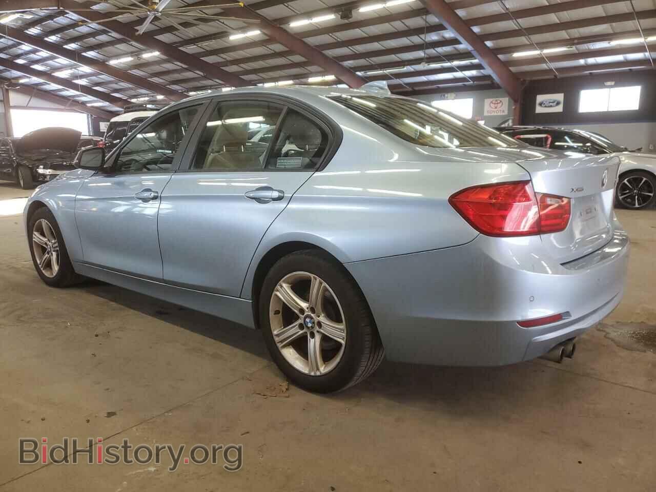 2013 BMW 3 SERIES - VIN: WBA3B3C50DF544143 - Фото 2