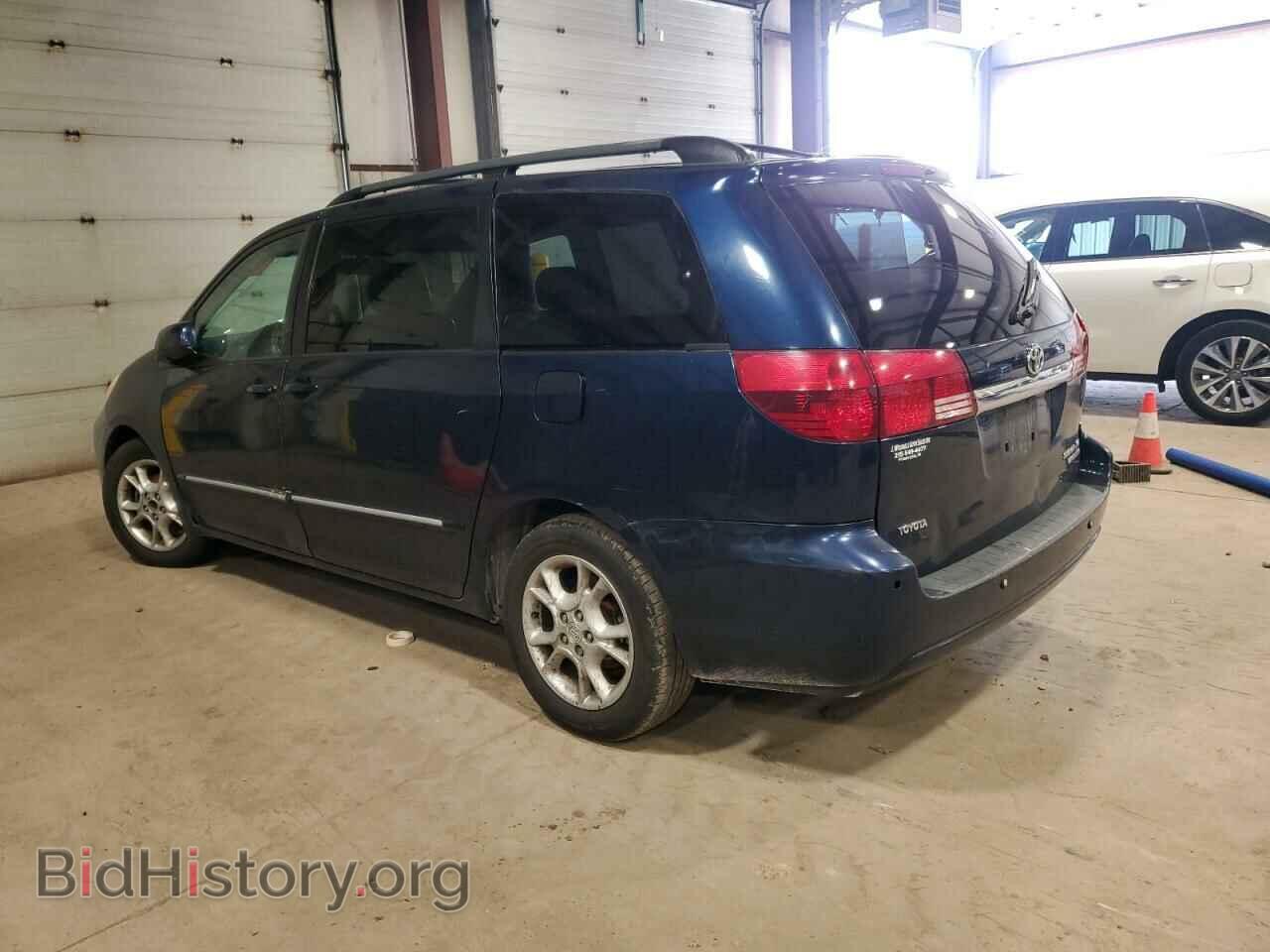 2005 TOYOTA All Models - VIN: 5TDBA22C05S052208 - Фото 2