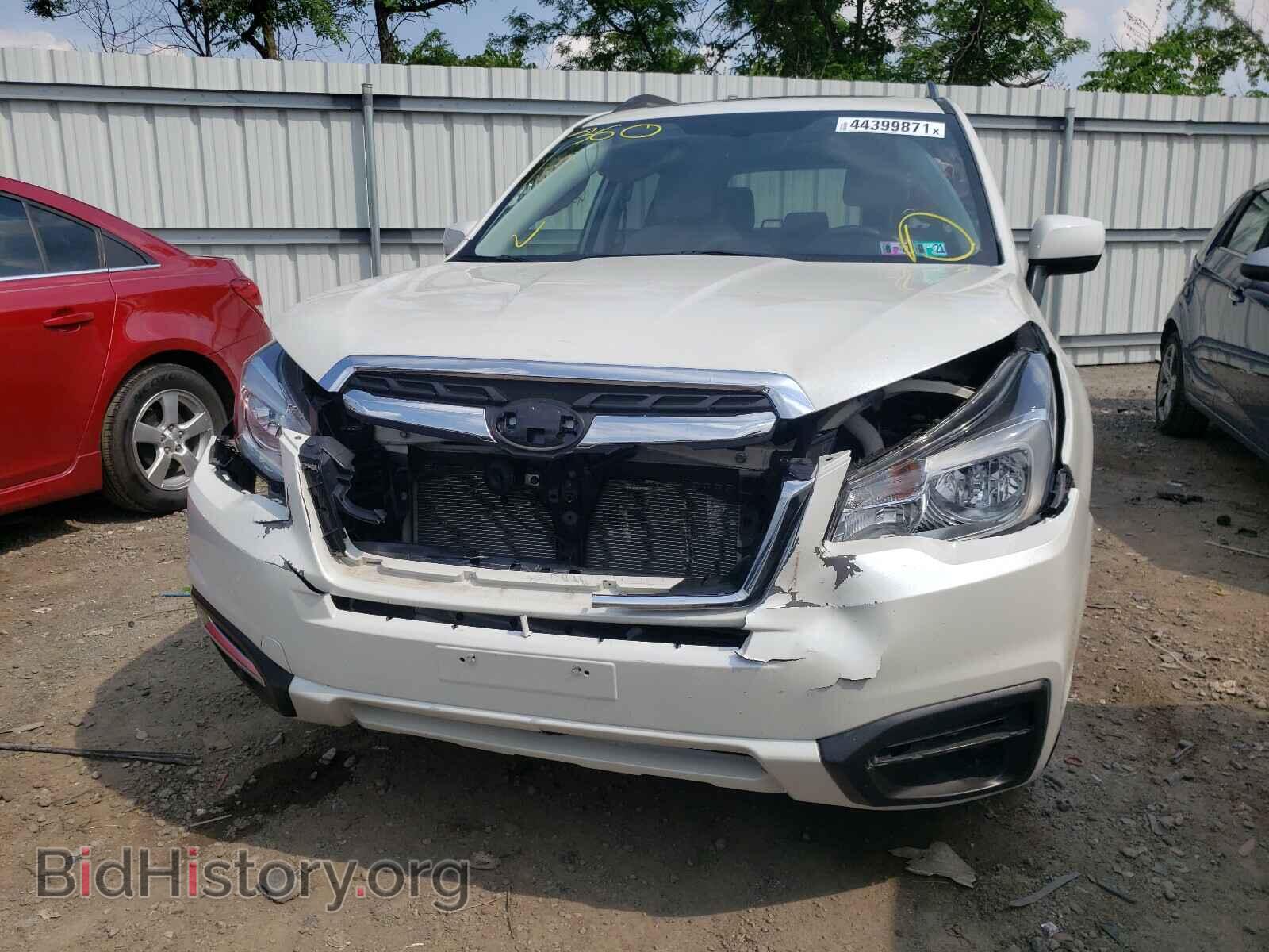 2017 SUBARU FORESTER - VIN: JF2SJAEC9HH408980 - Фото 9