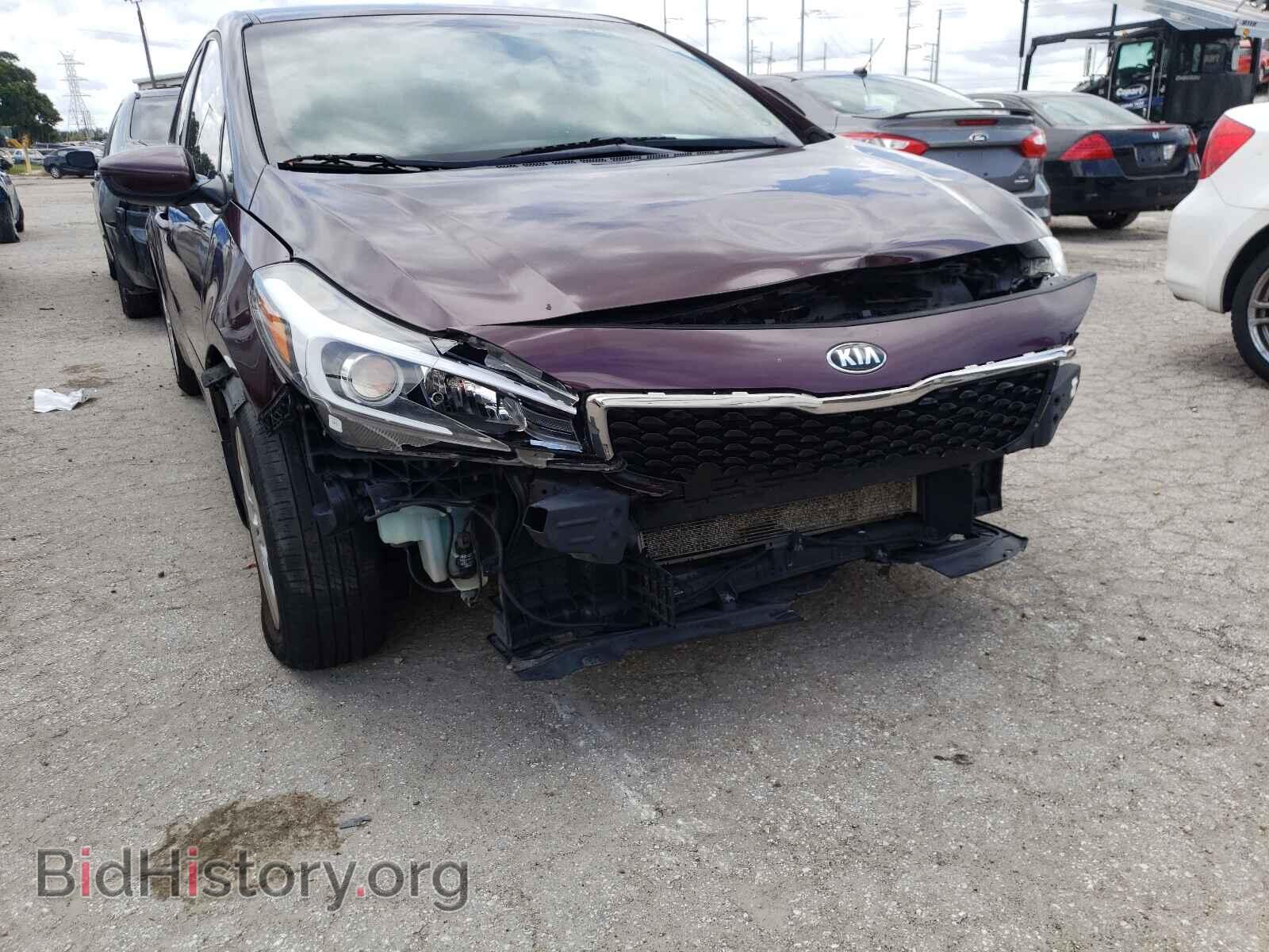 2017 KIA FORTE - VIN: 3KPFK4A77HE106519 - Фото 9