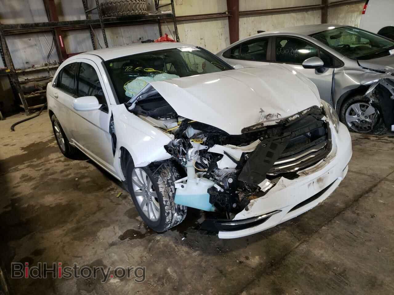 Photo 1C3CCBBB4DN627845 - CHRYSLER 200 2013
